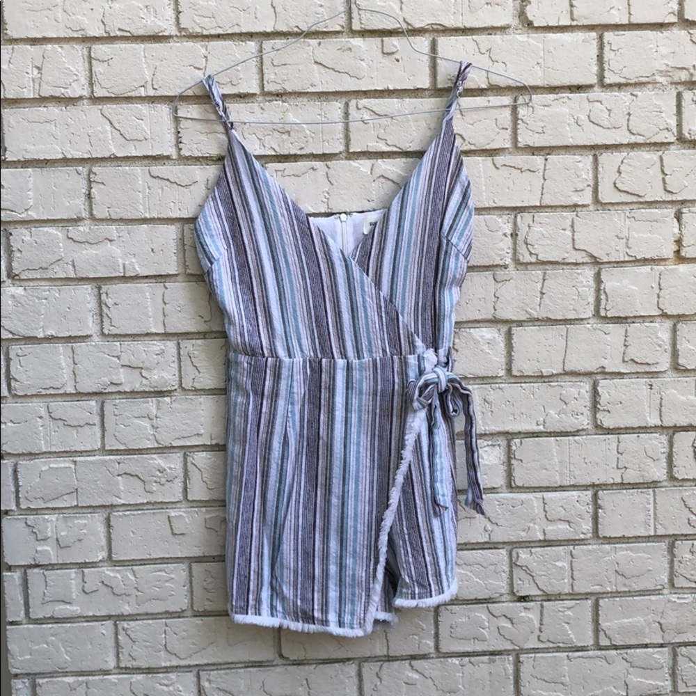 Sugar Lips Romper Small